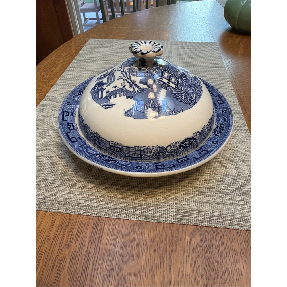 Antique Wedgwood Blue Willow Domed 8.75" Covered Dish MINT
